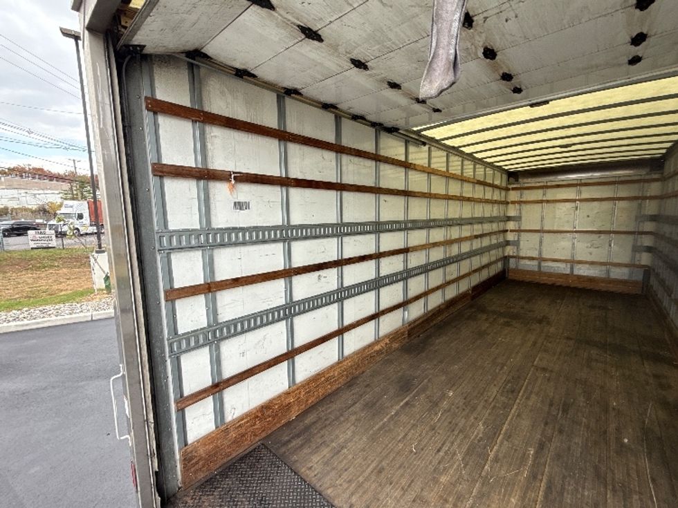 Medium Duty Box Truck-Light and Medium Duty Trucks-Freightliner-2022-M2-Linden-NJ-222,309\n\t\tmiles-$ 49,500 - Image 12