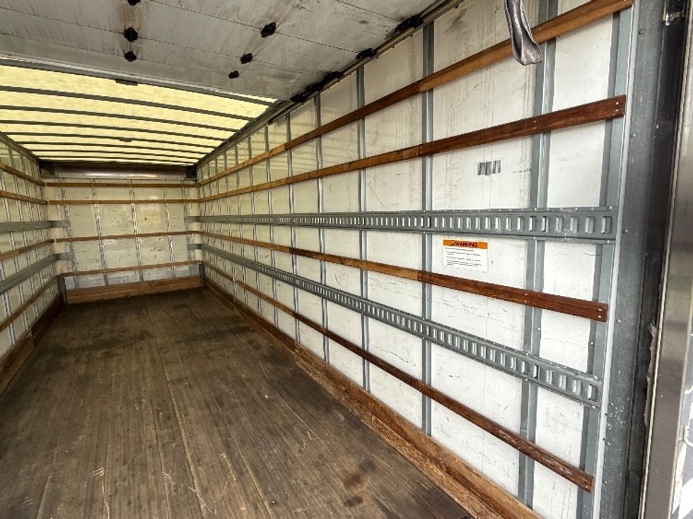 Medium Duty Box Truck-Light and Medium Duty Trucks-Freightliner-2022-M2-Linden-NJ-222,309\n\t\tmiles-$ 49,500 - Image 13