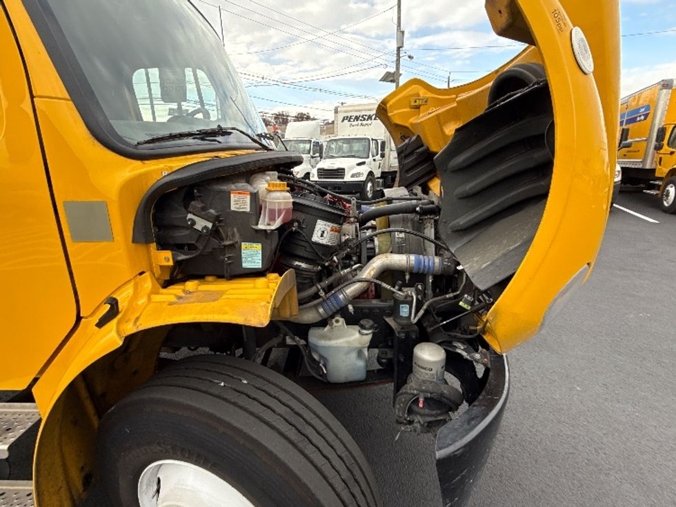 Medium Duty Box Truck-Light and Medium Duty Trucks-Freightliner-2022-M2-Linden-NJ-222,309\n\t\tmiles-$ 49,500 - Image 23