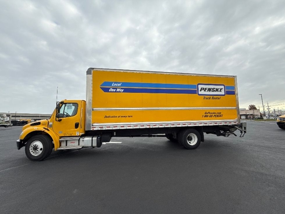 Medium Duty Box Truck-Light and Medium Duty Trucks-Freightliner-2022-M2-Linden-NJ-222,309\n\t\tmiles-$ 49,500 - Image 4