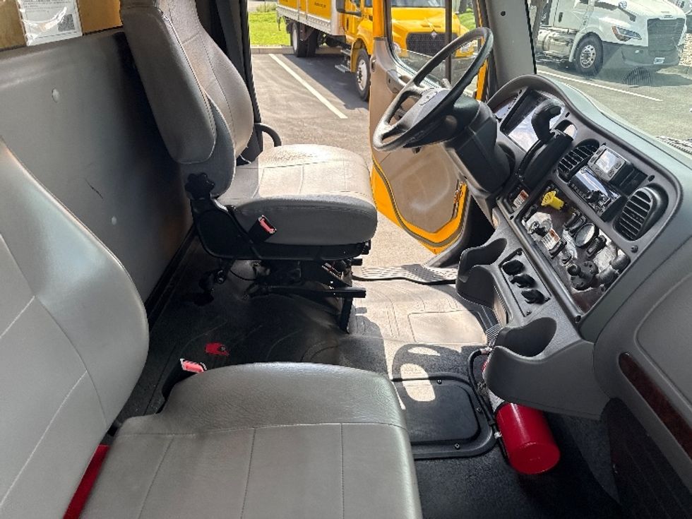 Medium Duty Box Truck-Light and Medium Duty Trucks-Freightliner-2022-M2-Linden-NJ-233,224\n\t\tmiles-$ 57,250 - Image 22