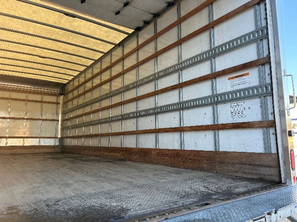 Medium Duty Box Truck-Light and Medium Duty Trucks-Freightliner-2022-M2-Little Rock-AR-120,378\n\t\tmiles-$ 73,500 - Image 10