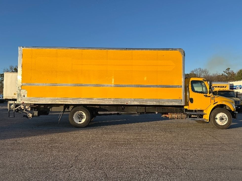 Medium Duty Box Truck-Light and Medium Duty Trucks-Freightliner-2022-M2-Little Rock-AR-120,378\n\t\tmiles-$ 73,500 - Image 15