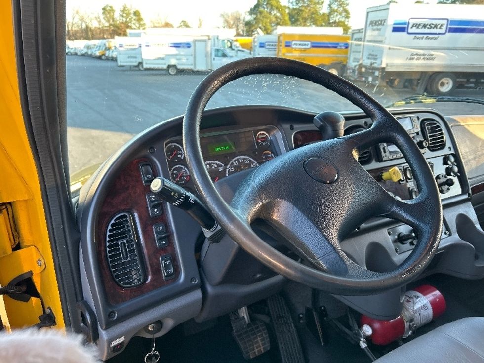 Medium Duty Box Truck-Light and Medium Duty Trucks-Freightliner-2022-M2-Little Rock-AR-120,378\n\t\tmiles-$ 73,500 - Image 17