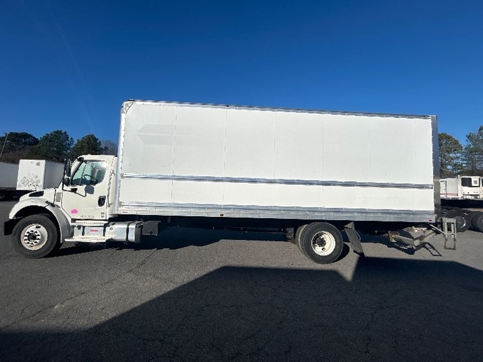 Medium Duty Box Truck-Light and Medium Duty Trucks-Freightliner-2022-M2-Little Rock-AR-157,200\n\t\tmiles-$ 68,250 - Image 15