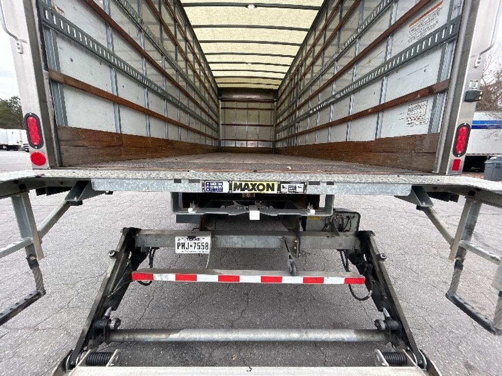 Medium Duty Box Truck-Light and Medium Duty Trucks-Freightliner-2022-M2-Little Rock-AR-173,191\n\t\tmiles-$ 65,250 - Image 10