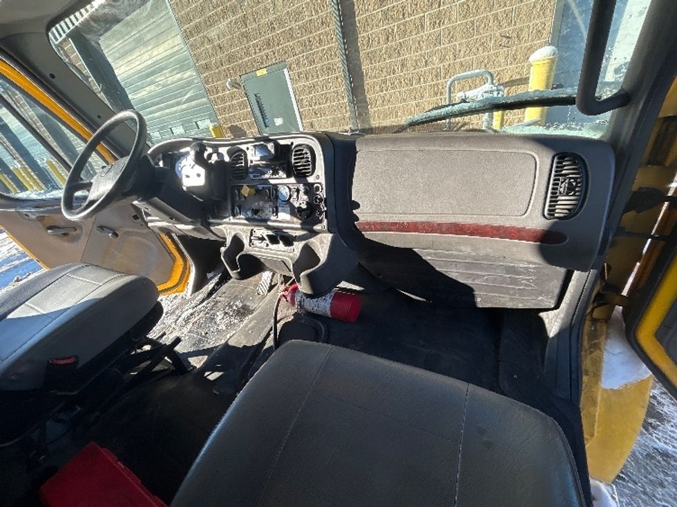 Medium Duty Box Truck-Light and Medium Duty Trucks-Freightliner-2022-M2-Liverpool-NY-233,990\n\t\tmiles-$ 45,250 - Image 18