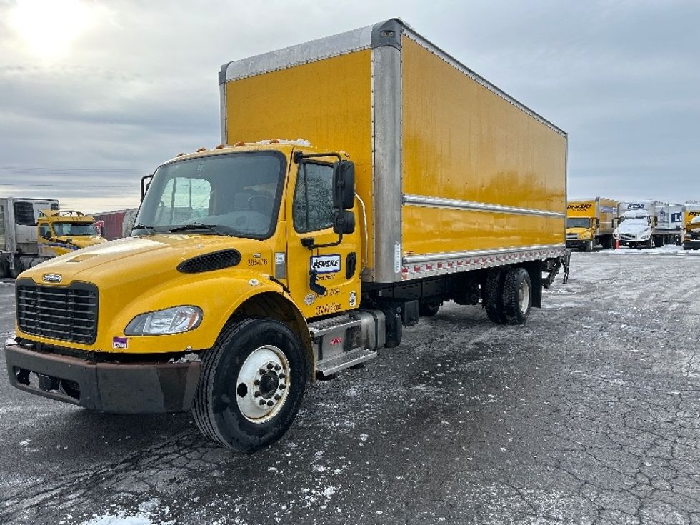 Medium Duty Box Truck-Light and Medium Duty Trucks-Freightliner-2022-M2-Liverpool-NY-239,063\n\t\tmiles-$ 41,500 - Image 3