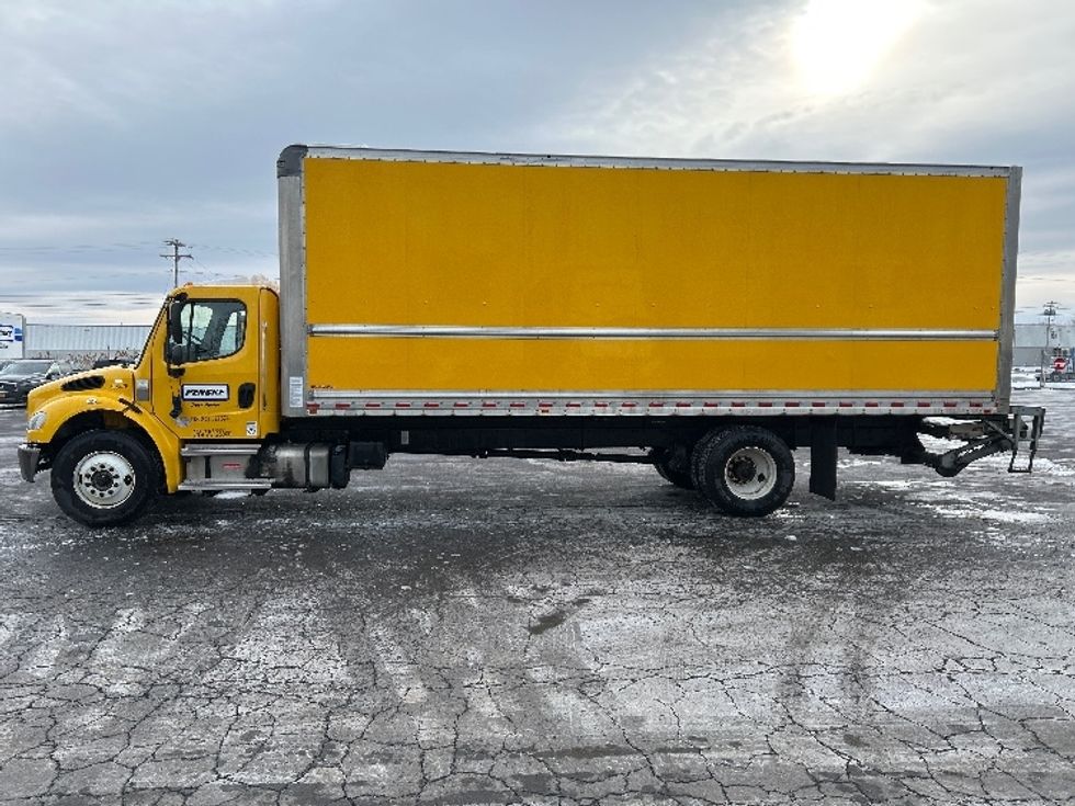 Medium Duty Box Truck-Light and Medium Duty Trucks-Freightliner-2022-M2-Liverpool-NY-243,006\n\t\tmiles-$ 37,500 - Image 4