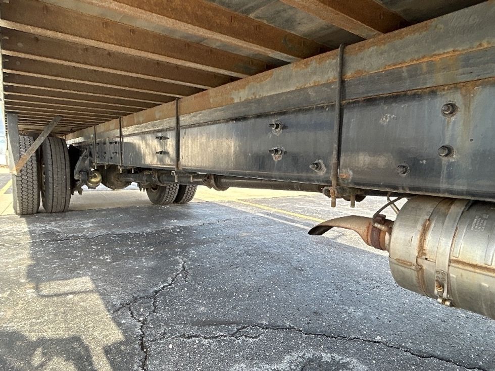 Medium Duty Box Truck-Light and Medium Duty Trucks-Freightliner-2022-M2-London-ON-243,139\n\t\tkm-$ 76,750 - Image 14