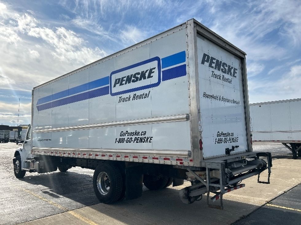 Medium Duty Box Truck-Light and Medium Duty Trucks-Freightliner-2022-M2-London-ON-243,139\n\t\tkm-$ 76,750 - Image 6