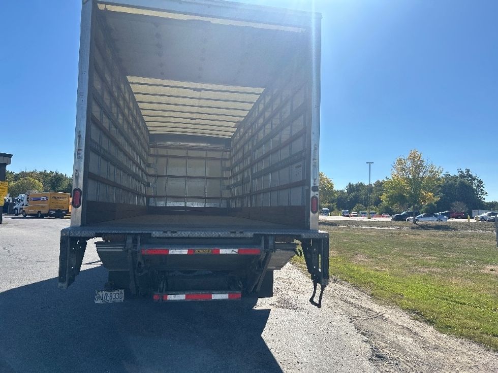 Medium Duty Box Truck-Light and Medium Duty Trucks-Freightliner-2022-M2-Londonderry-NH-157,431\n\t\tmiles-$ 59,750 - Image 8