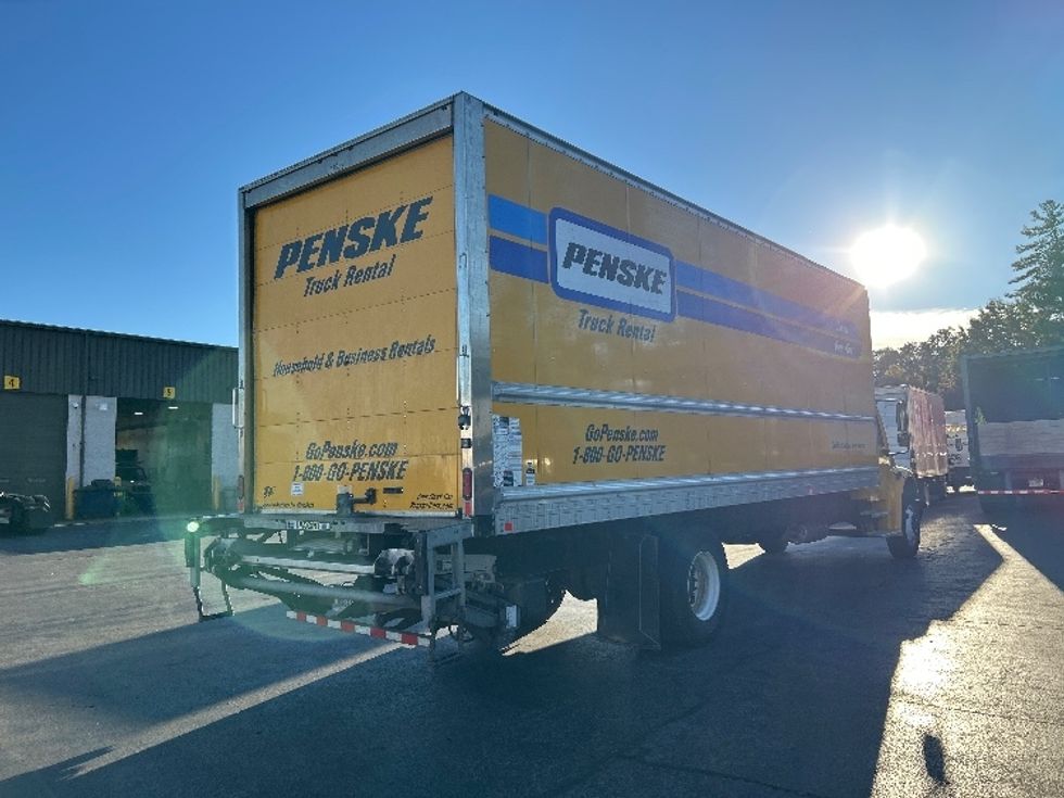 Medium Duty Box Truck-Light and Medium Duty Trucks-Freightliner-2022-M2-Londonderry-NH-205,932\n\t\tmiles-$ 49,750 - Image 13