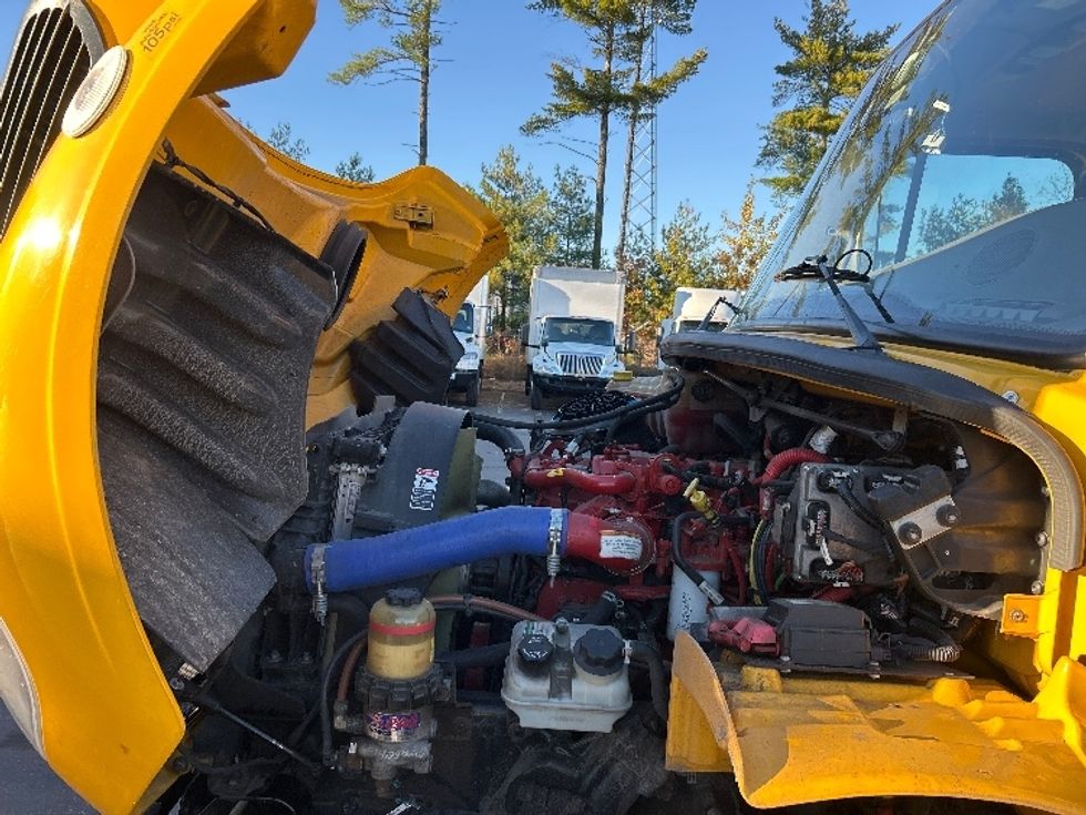 Medium Duty Box Truck-Light and Medium Duty Trucks-Freightliner-2022-M2-Londonderry-NH-205,932\n\t\tmiles-$ 49,750 - Image 24