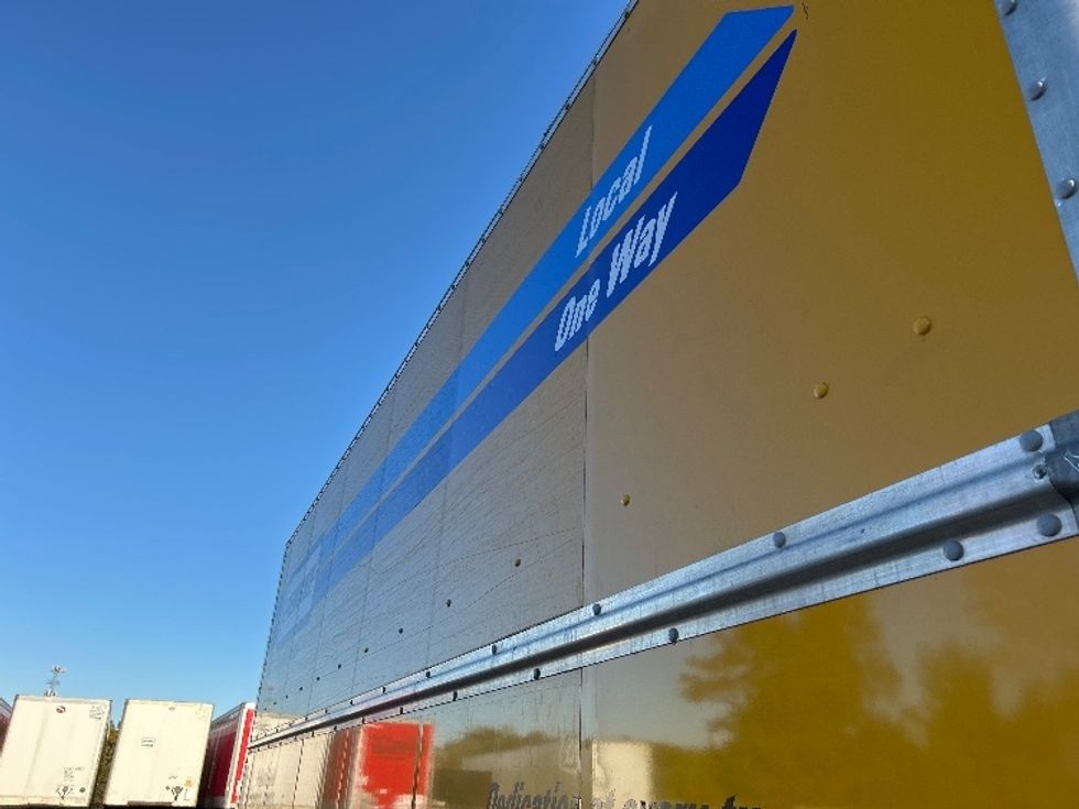 Medium Duty Box Truck-Light and Medium Duty Trucks-Freightliner-2022-M2-Londonderry-NH-205,932\n\t\tmiles-$ 49,750 - Image 27