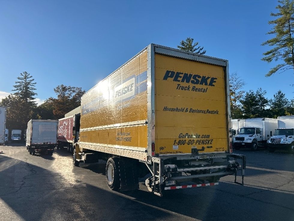 Medium Duty Box Truck-Light and Medium Duty Trucks-Freightliner-2022-M2-Londonderry-NH-205,932\n\t\tmiles-$ 49,750 - Image 6