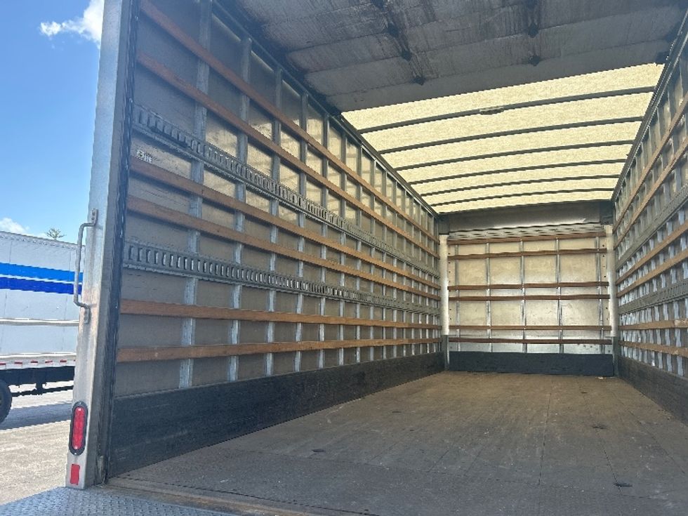 Medium Duty Box Truck-Light and Medium Duty Trucks-Freightliner-2022-M2-Londonderry-NH-211,810\n\t\tmiles-$ 41,000 - Image 11