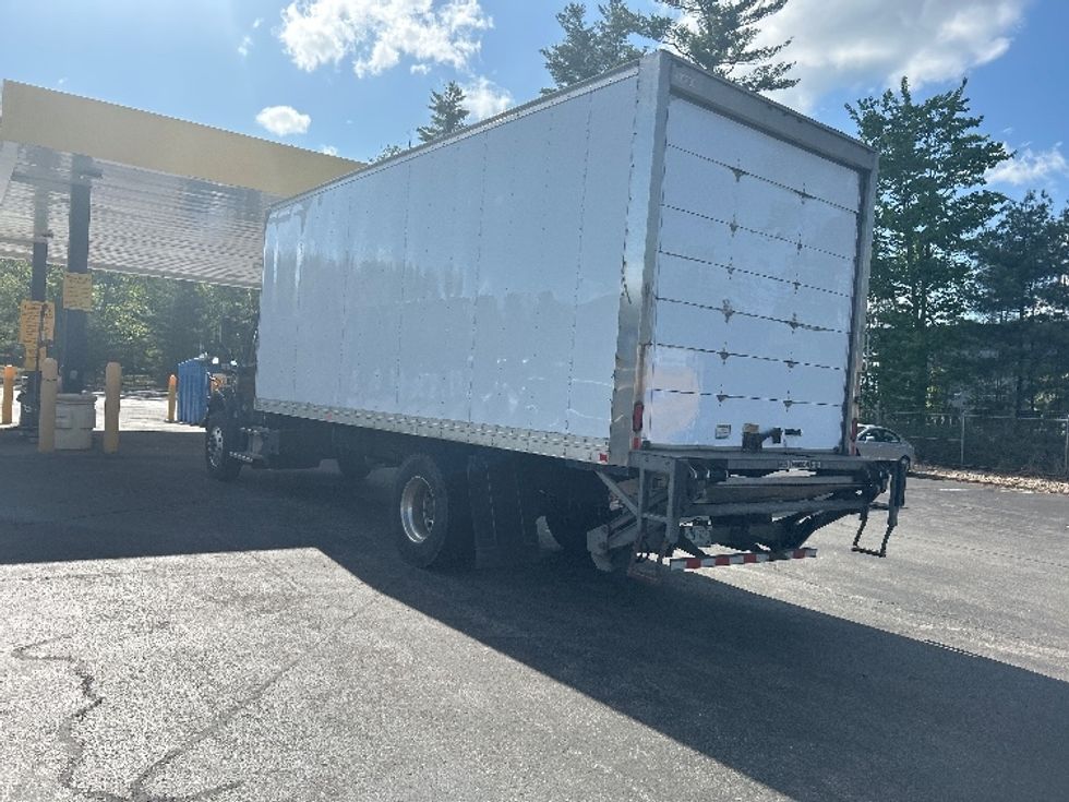 Medium Duty Box Truck-Light and Medium Duty Trucks-Freightliner-2022-M2-Londonderry-NH-211,810\n\t\tmiles-$ 41,000 - Image 6