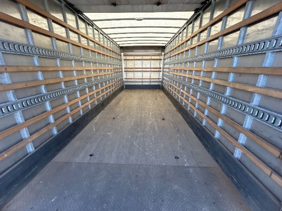 Medium Duty Box Truck-Light and Medium Duty Trucks-Freightliner-2022-M2-Londonderry-NH-211,810\n\t\tmiles-$ 41,000 - Image 8