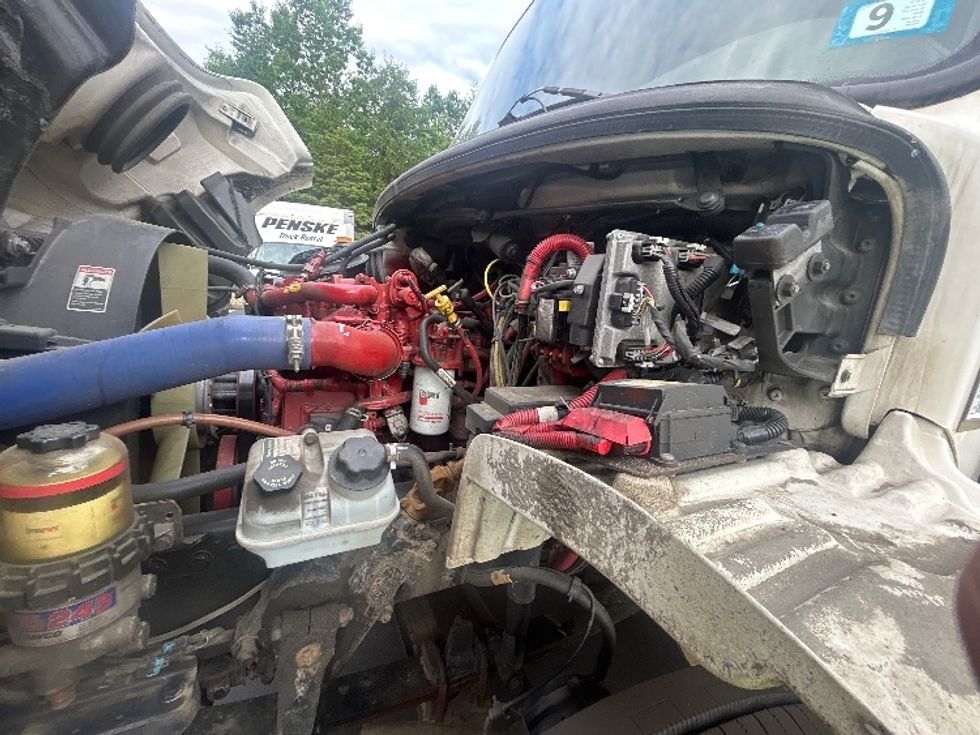 Medium Duty Box Truck-Light and Medium Duty Trucks-Freightliner-2022-M2-Londonderry-NH-415,719\n\t\tmiles-$ 27,750 - Image 24