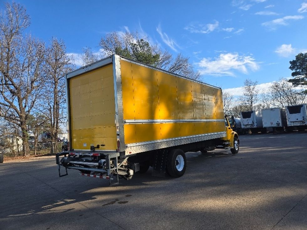 Medium Duty Box Truck-Light and Medium Duty Trucks-Freightliner-2022-M2-Longview-TX-91,717\n\t\tmiles-$ 77,250 - Image 13