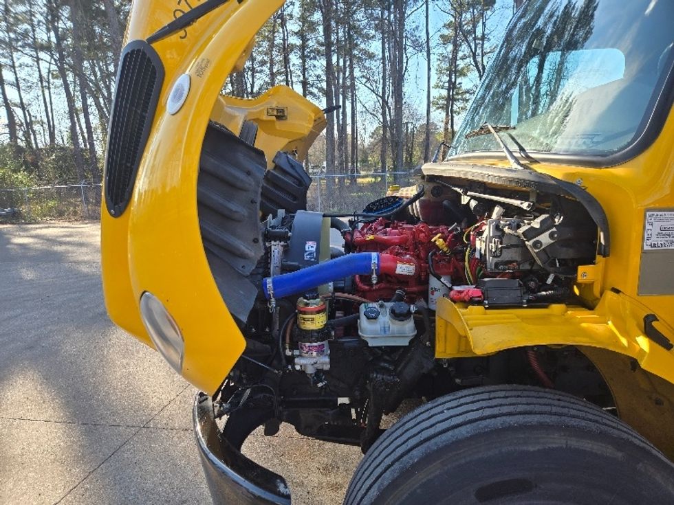 Medium Duty Box Truck-Light and Medium Duty Trucks-Freightliner-2022-M2-Longview-TX-91,717\n\t\tmiles-$ 77,250 - Image 24