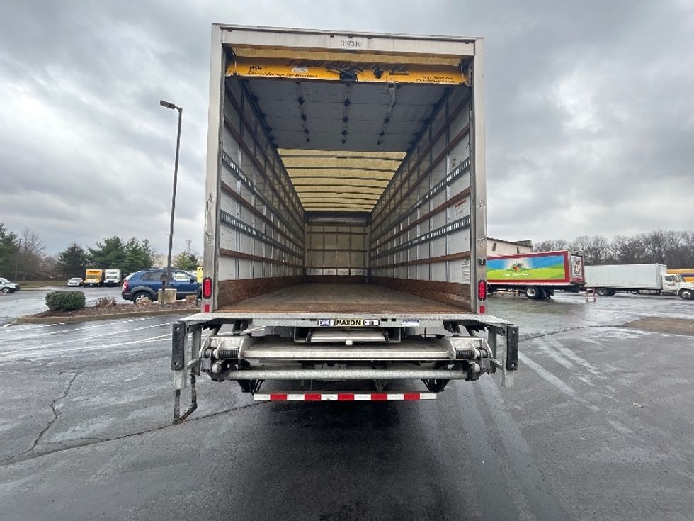 Medium Duty Box Truck-Light and Medium Duty Trucks-Freightliner-2022-M2-Louisville-KY-109,035\n\t\tmiles-$ 75,500 - Image 8
