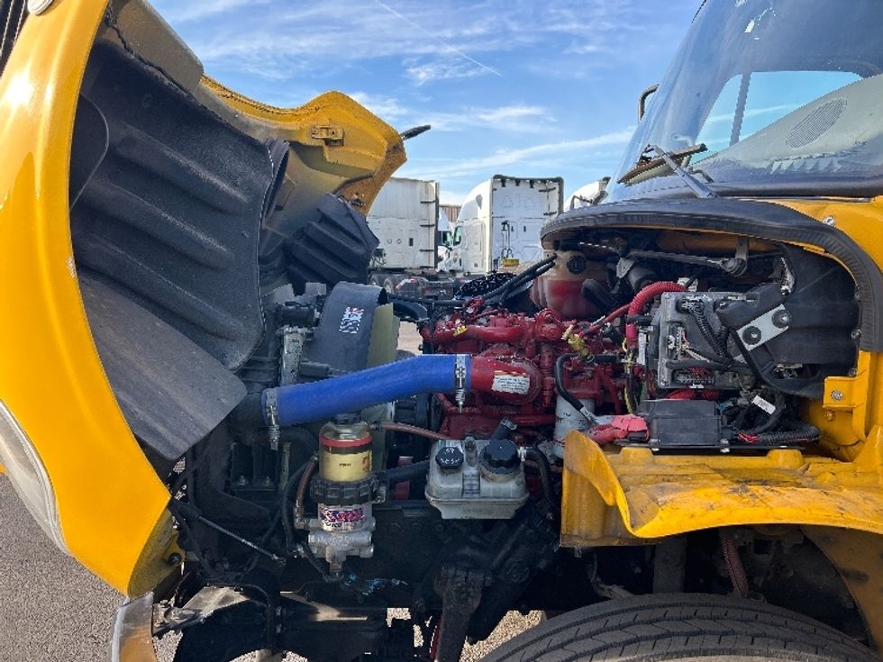 Medium Duty Box Truck-Light and Medium Duty Trucks-Freightliner-2022-M2-Louisville-KY-120,705\n\t\tmiles-$ 73,500 - Image 24