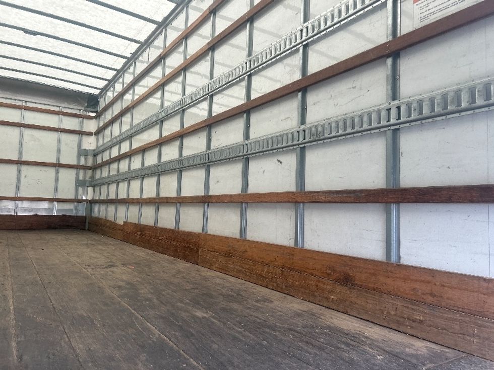 Medium Duty Box Truck-Light and Medium Duty Trucks-Freightliner-2022-M2-Louisville-KY-125,855\n\t\tmiles-$ 71,750 - Image 12