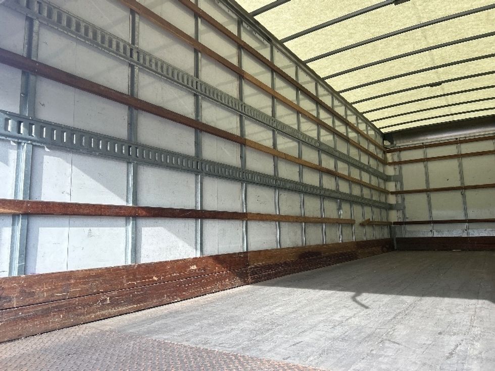 Medium Duty Box Truck-Light and Medium Duty Trucks-Freightliner-2022-M2-Louisville-KY-135,196\n\t\tmiles-$ 71,000 - Image 10