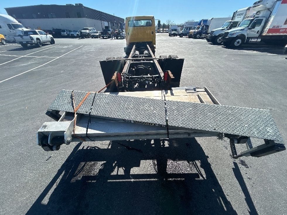 Medium Duty Box Truck-Light and Medium Duty Trucks-Freightliner-2022-M2-Louisville-KY-172,994\n\t\tmiles-$ 52,000 - Image 10