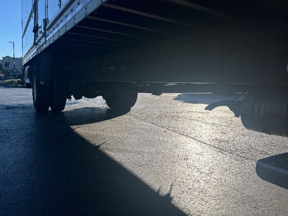 Medium Duty Box Truck-Light and Medium Duty Trucks-Freightliner-2022-M2-Louisville-KY-216,396\n\t\tmiles-$ 55,250 - Image 14