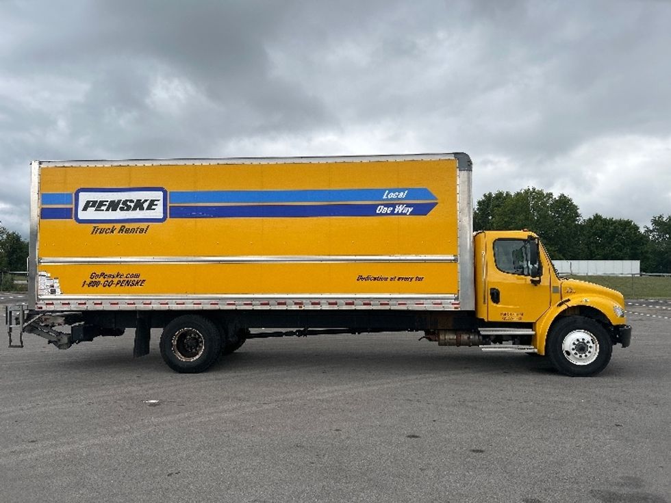 Medium Duty Box Truck-Light and Medium Duty Trucks-Freightliner-2022-M2-Louisville-KY-222,716\n\t\tmiles-$ 53,000 - Image 15