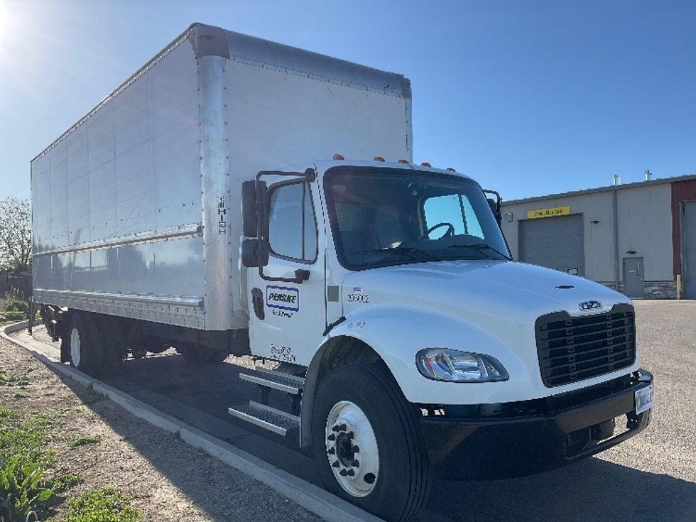 Medium Duty Box Truck-Light and Medium Duty Trucks-Freightliner-2022-M2-Loveland-CO-192,874\n\t\tmiles-$ 62,250 - Image 1