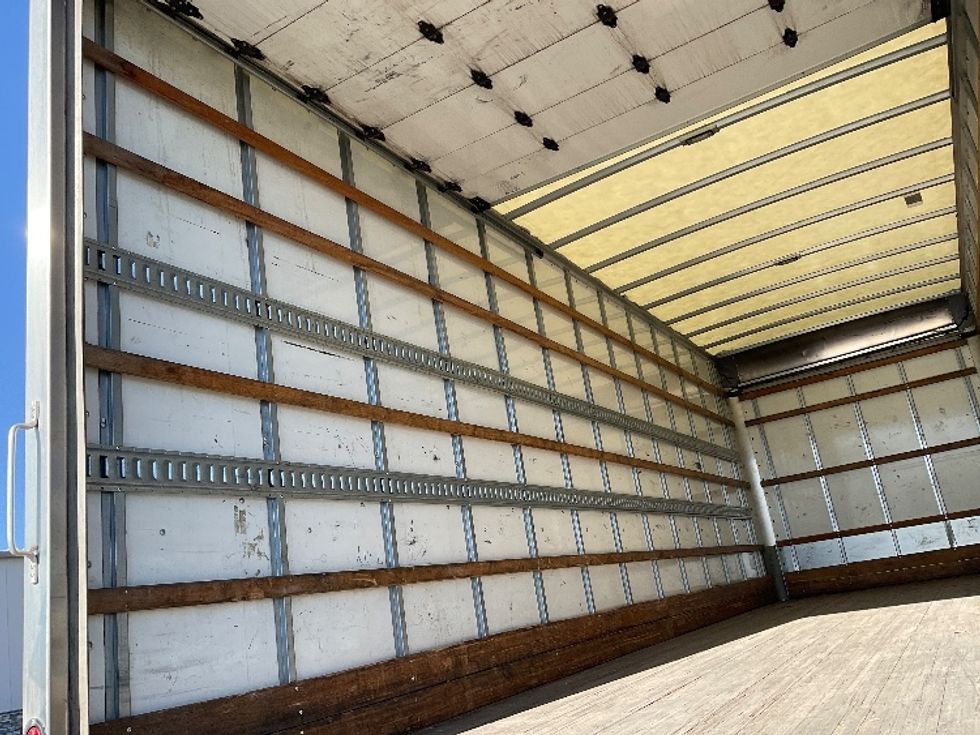 Medium Duty Box Truck-Light and Medium Duty Trucks-Freightliner-2022-M2-Loveland-CO-192,874\n\t\tmiles-$ 62,250 - Image 11