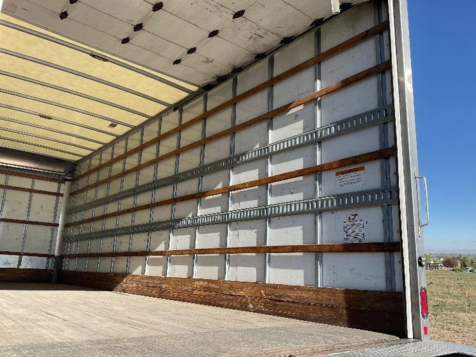 Medium Duty Box Truck-Light and Medium Duty Trucks-Freightliner-2022-M2-Loveland-CO-192,874\n\t\tmiles-$ 62,250 - Image 12