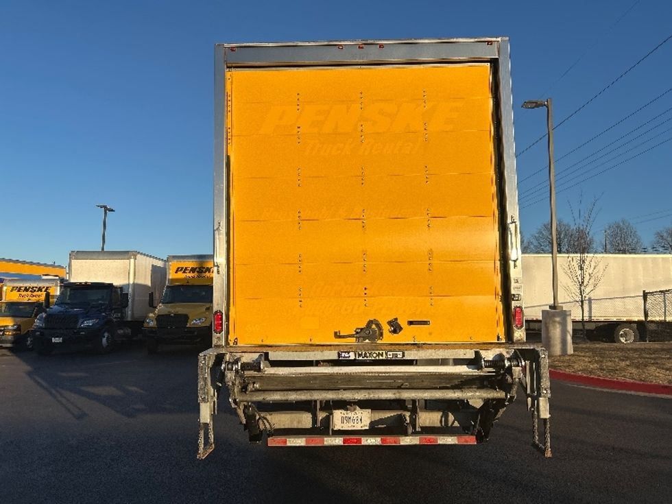 Medium Duty Box Truck-Light and Medium Duty Trucks-Freightliner-2022-M2-Lowell-AR-133,466\n\t\tmiles-$ 71,250 - Image 7