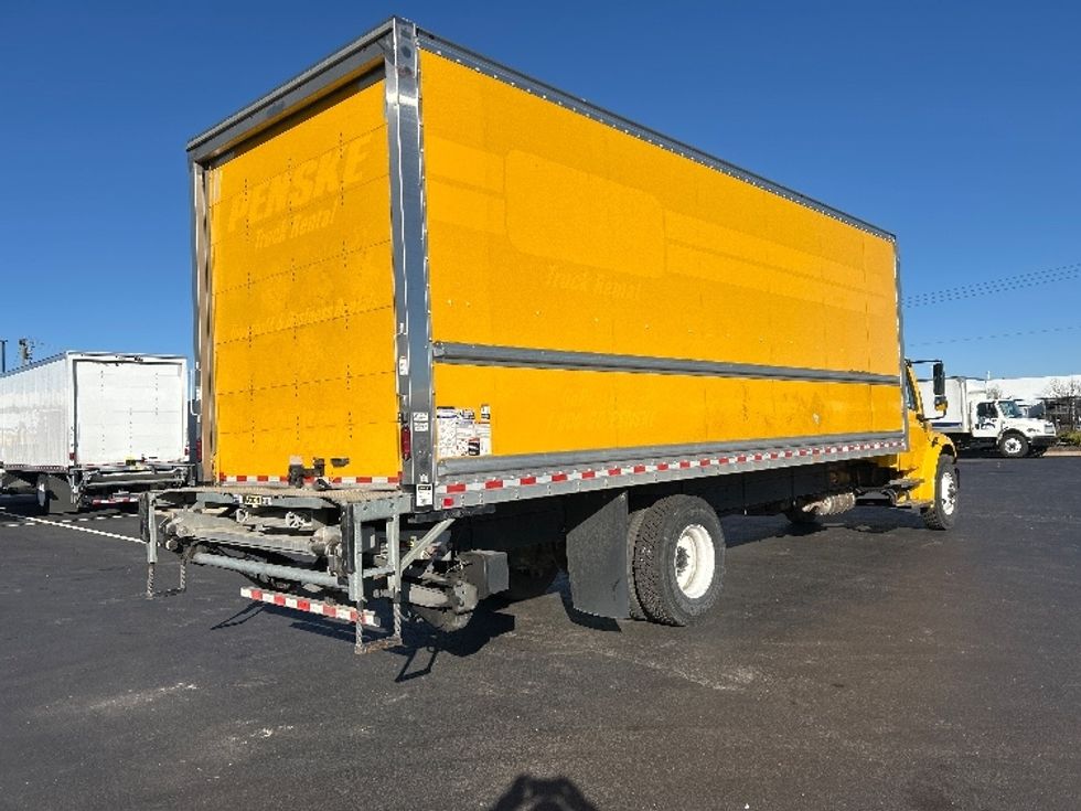 Medium Duty Box Truck-Light and Medium Duty Trucks-Freightliner-2022-M2-Madison-AL-100,923\n\t\tmiles-$ 81,750 - Image 13