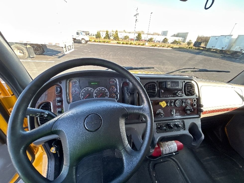 Medium Duty Box Truck-Light and Medium Duty Trucks-Freightliner-2022-M2-Madison-AL-100,923\n\t\tmiles-$ 81,750 - Image 18