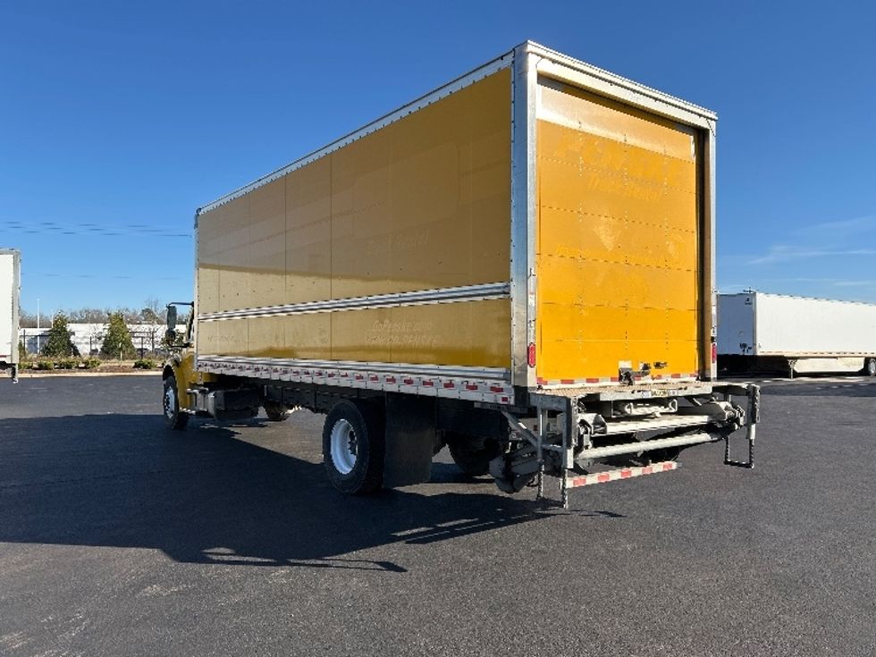Medium Duty Box Truck-Light and Medium Duty Trucks-Freightliner-2022-M2-Madison-AL-100,923\n\t\tmiles-$ 81,750 - Image 6