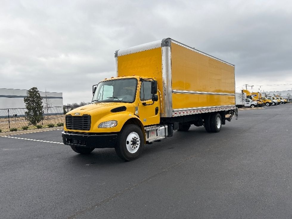 Medium Duty Box Truck-Light and Medium Duty Trucks-Freightliner-2022-M2-Madison-AL-142,324\n\t\tmiles-$ 74,750 - Image 3