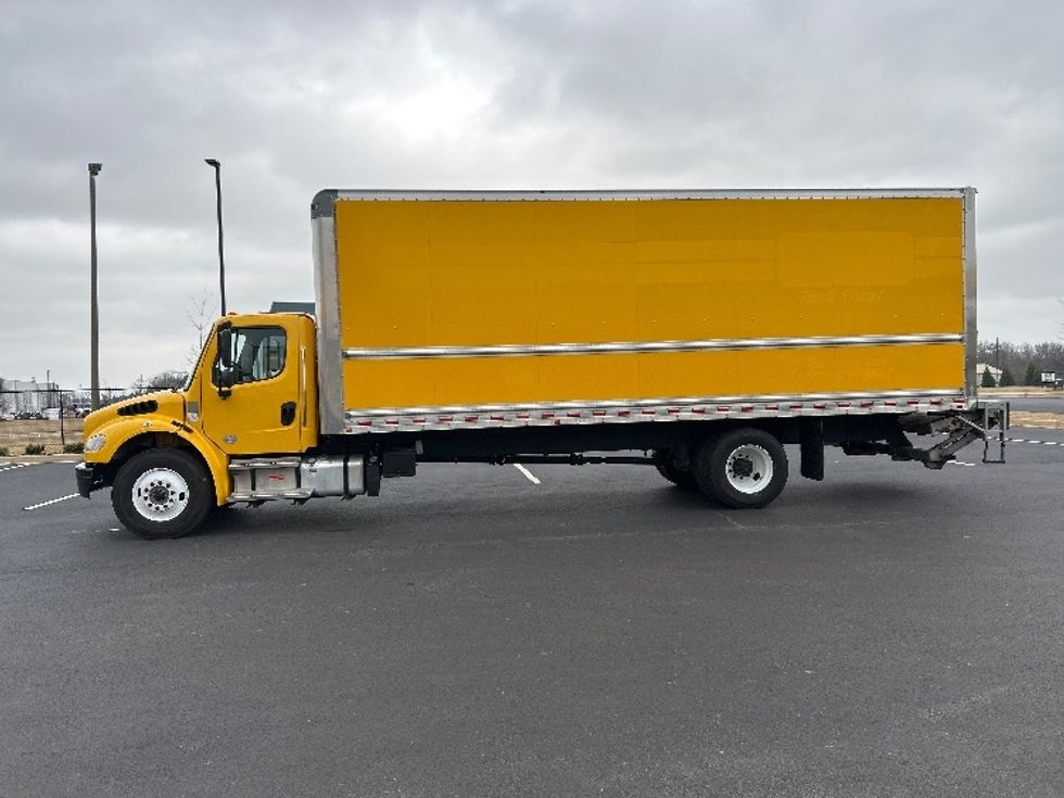 Medium Duty Box Truck-Light and Medium Duty Trucks-Freightliner-2022-M2-Madison-AL-142,324\n\t\tmiles-$ 74,750 - Image 4