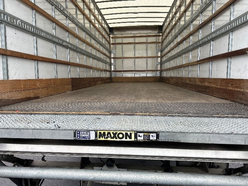 Medium Duty Box Truck-Light and Medium Duty Trucks-Freightliner-2022-M2-Madison-AL-142,324\n\t\tmiles-$ 74,750 - Image 6