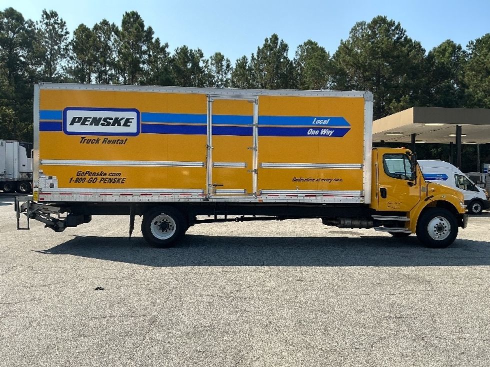 Medium Duty Box Truck-Light and Medium Duty Trucks-Freightliner-2022-M2-Mcdonough-GA-127,496\n\t\tmiles-$ 77,750 - Image 16