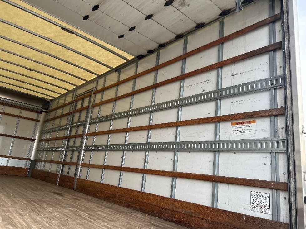 Medium Duty Box Truck-Light and Medium Duty Trucks-Freightliner-2022-M2-Mebane-NC-189,732\n\t\tmiles-$ 64,000 - Image 12