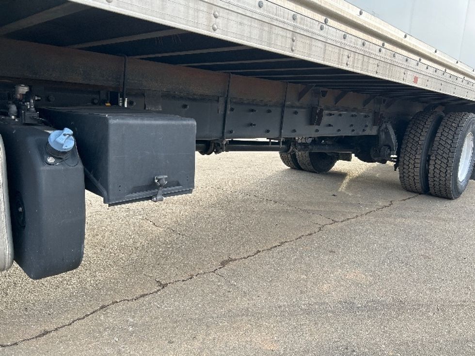 Medium Duty Box Truck-Light and Medium Duty Trucks-Freightliner-2022-M2-Mebane-NC-189,732\n\t\tmiles-$ 64,000 - Image 5