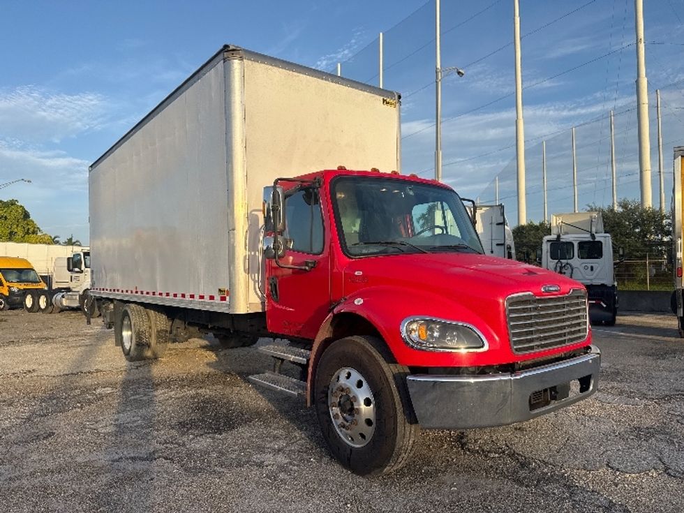 Medium Duty Box Truck-Light and Medium Duty Trucks-Freightliner-2022-M2-Medley-FL-208,901\n\t\tmiles-$ 59,000 - Image 1