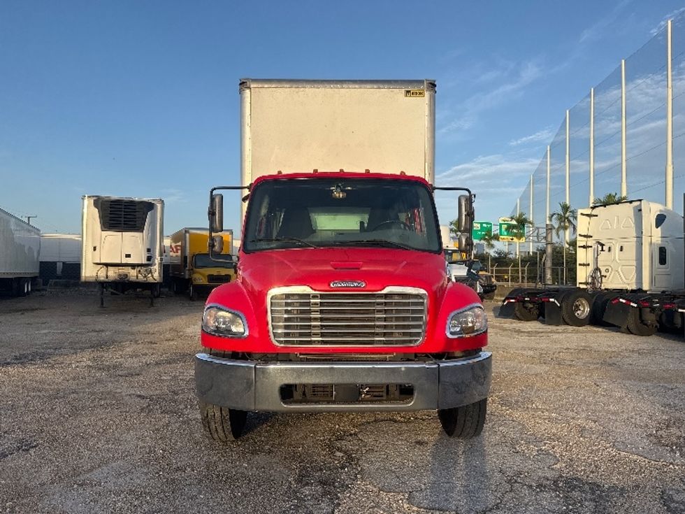 Medium Duty Box Truck-Light and Medium Duty Trucks-Freightliner-2022-M2-Medley-FL-208,901\n\t\tmiles-$ 59,000 - Image 2