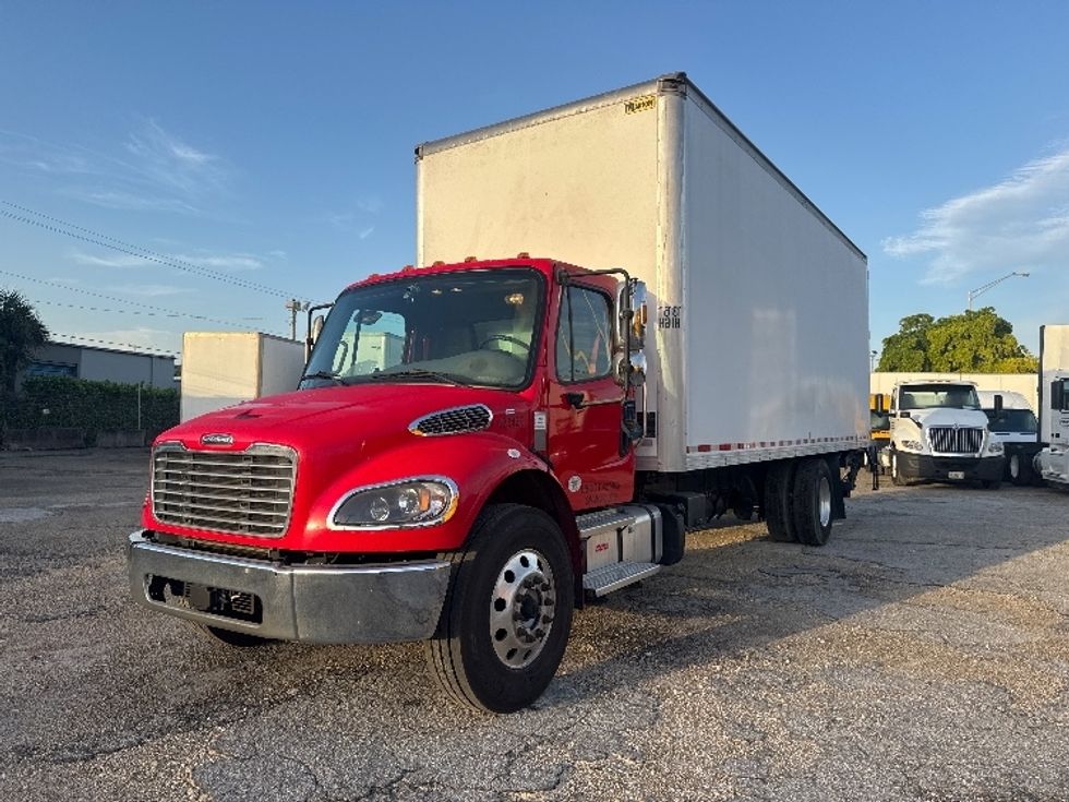 Medium Duty Box Truck-Light and Medium Duty Trucks-Freightliner-2022-M2-Medley-FL-208,901\n\t\tmiles-$ 59,000 - Image 3