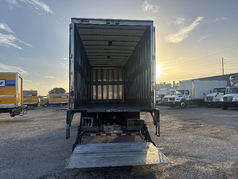 Medium Duty Box Truck-Light and Medium Duty Trucks-Freightliner-2022-M2-Medley-FL-208,901\n\t\tmiles-$ 59,000 - Image 9